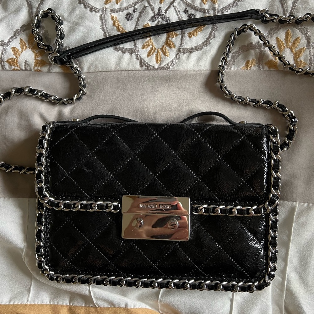 Michael kors patent leather cross body